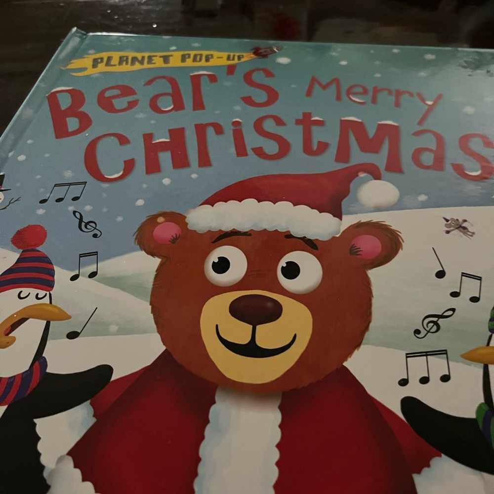 Bears Merry Christmas pop up book